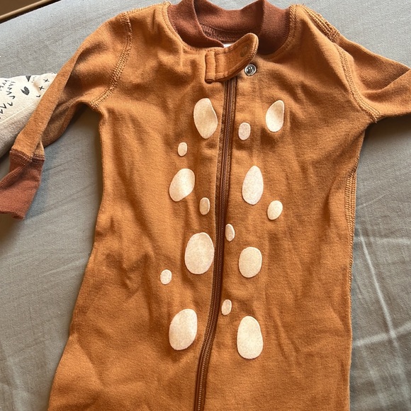 Reindeer onesie and bonnet - Picture 3 of 4